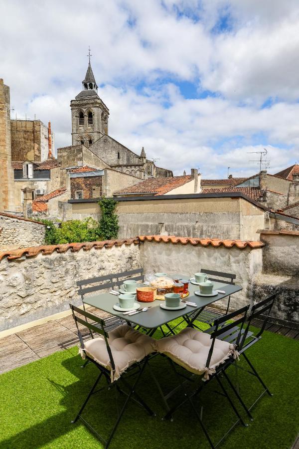 Tour Du Palais #Terrasse #Vue Apartment Cognac Bagian luar foto